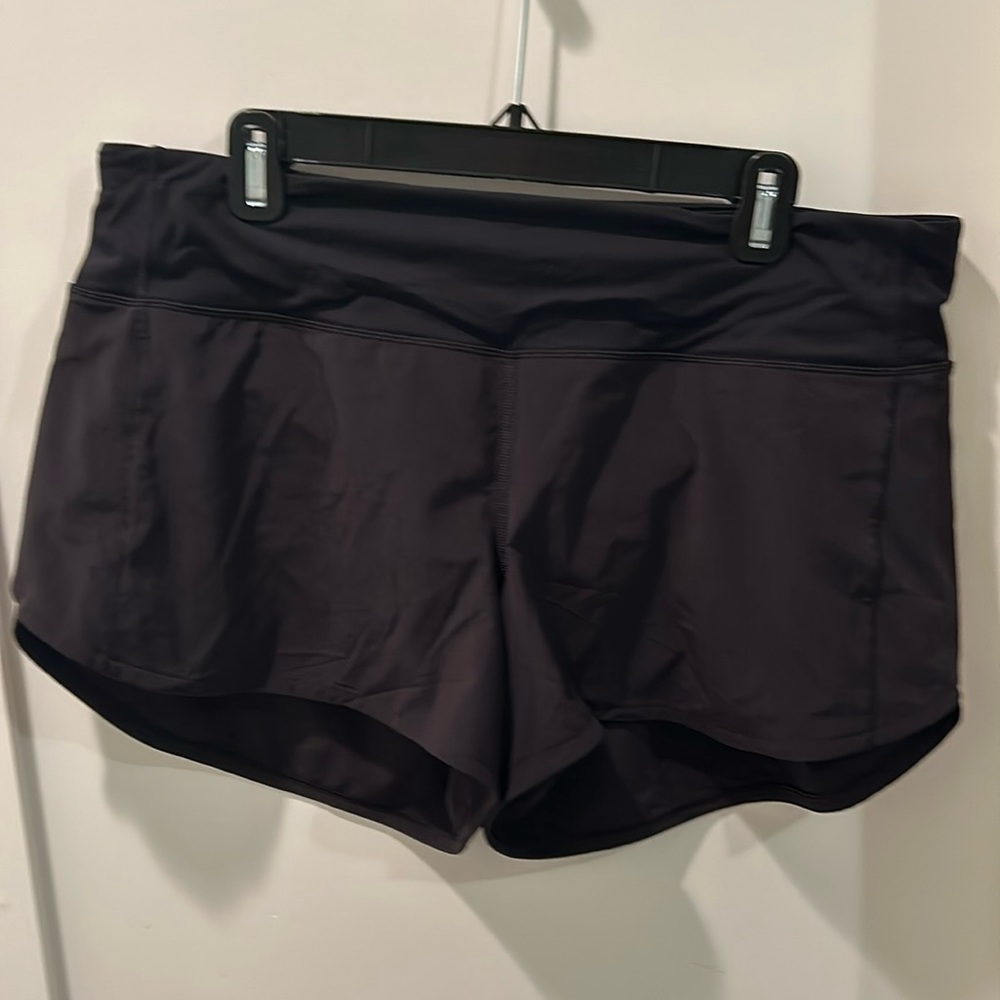 Lululemon black speed up shorts 4 inch length great condition worn a few times